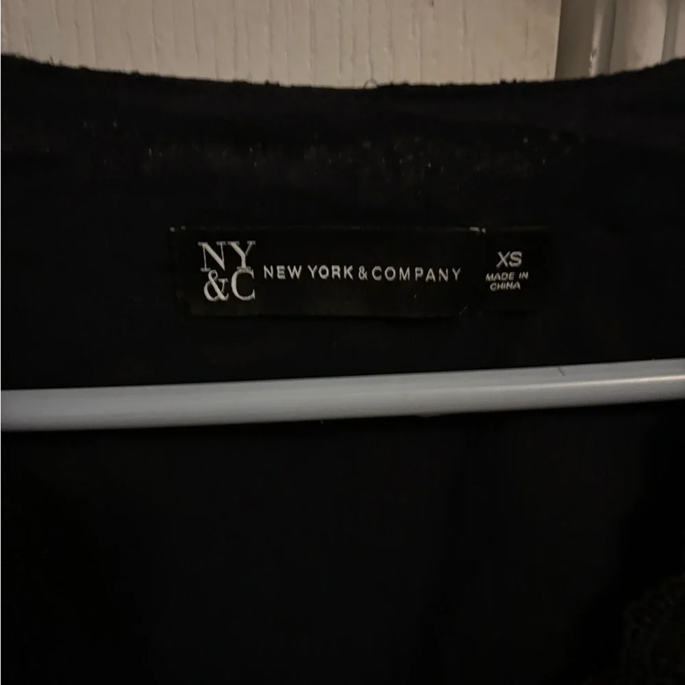 Top - Picture 2 of 2